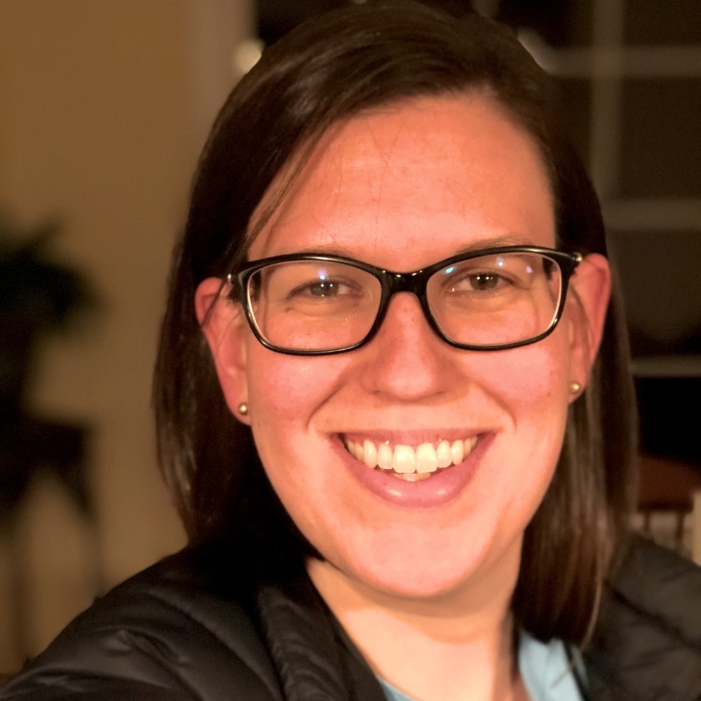 Meet your Posher, Clelie